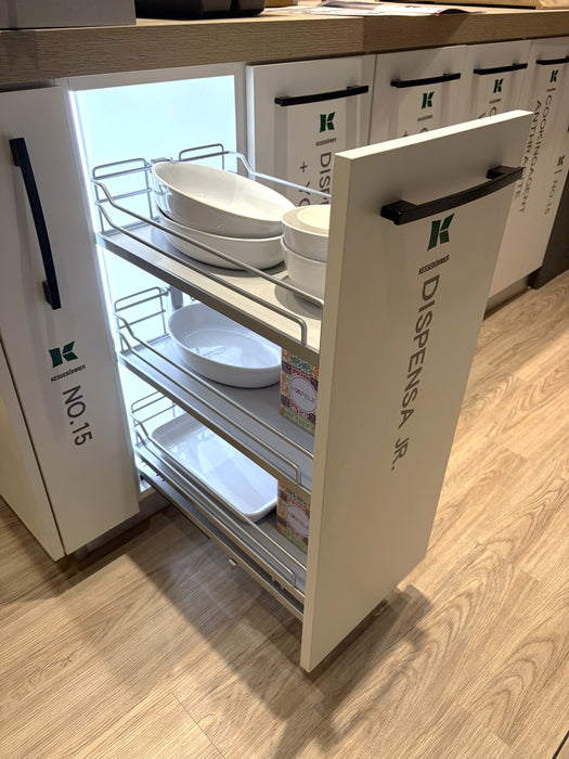 德國 Kesseböhmer Dispensa Junior III 頂級座式側拉籃 30cm  - 承重40kg
