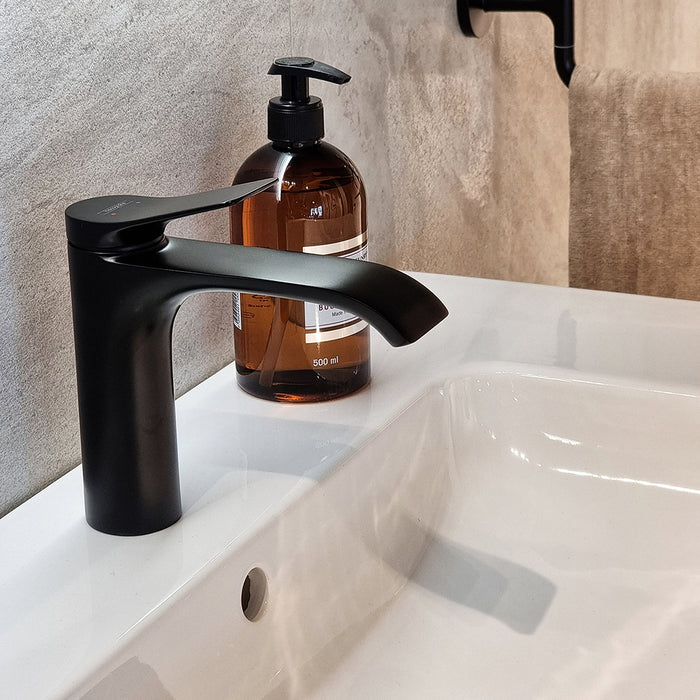 Hansgrohe Vivenis 110 面盆龍頭｜霧黑色