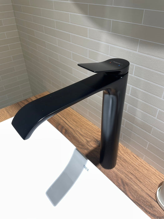 Hansgrohe Vivenis 250 面盆龍頭｜瀑布式微氣泡