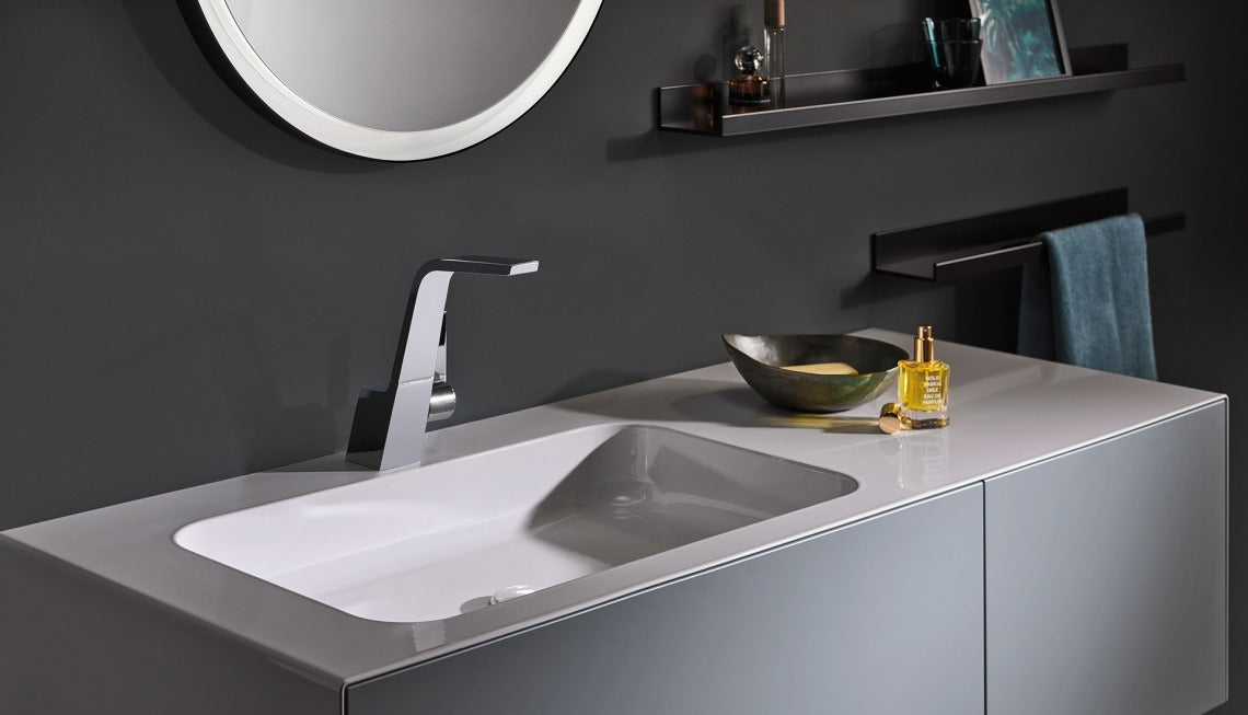 Alape Assist 霧面黑浴室置物架 40-80cm